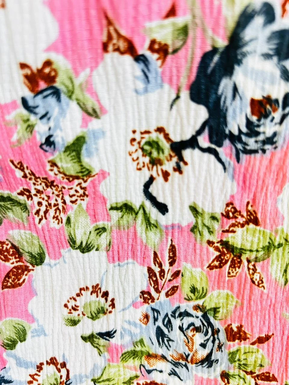 Poly knitted pleat digital print